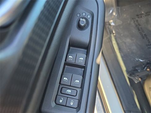 Certified 2023 Jeep Grand Cherokee L Laredo image 14