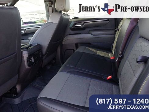 Used 2024 Chevrolet Silverado 1500 ZR2 w/ Technology Package AWD/4WD image 20