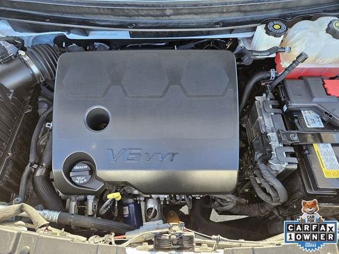 Used 2023 Chevrolet Traverse Premier w/ Redline Edition image 38