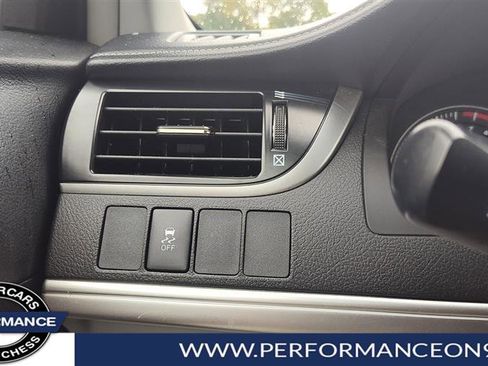 Used 2012 Toyota Camry LE image 19