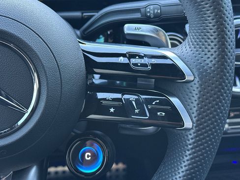 Certified 2025 Mercedes-Benz GLA 35 AMG 4MATIC image 29