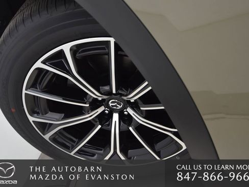 Certified 2025 MAZDA CX-70 Plug-In Hybrid w/ Premium Plus image 35