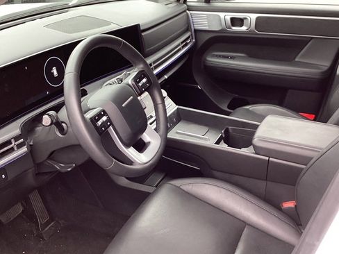Used 2025 Hyundai Santa Fe Limited image 10