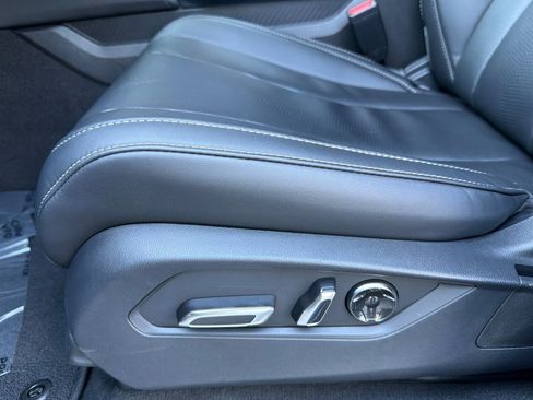 Certified 2025 Acura MDX SH-AWD w/ Technology Package image 14