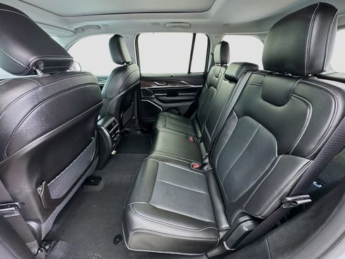 Used 2023 Jeep Grand Cherokee 4WD 4xe w/ Luxury Tech Group II image 16