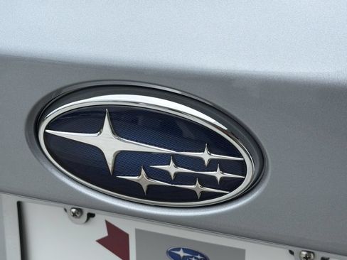 Certified 2025 Subaru Outback Limited AWD/4WD image 11