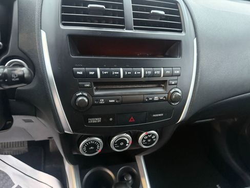 Used 2011 Mitsubishi Outlander Sport SE image 13