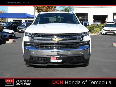 Used 2022 Chevrolet Silverado 1500 LT w/ Safety Package image 2