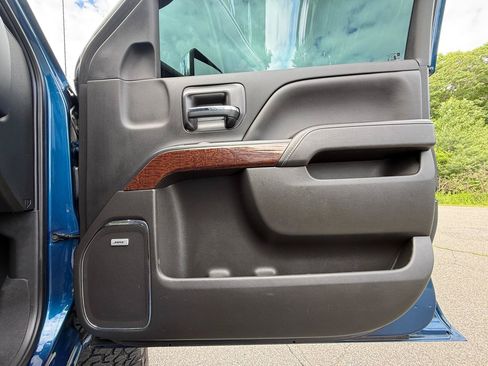 Used 2018 GMC Sierra 1500 SLT w/ SLT Premium Package AWD/4WD image 28