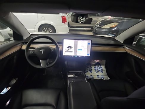 Used 2021 Tesla Model 3 Long Range image 4