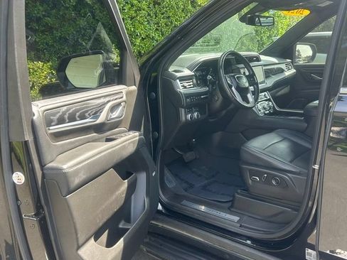 Used 2021 GMC Yukon Denali AWD/4WD image 10