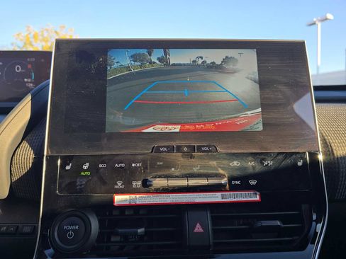 Used 2024 Toyota bZ4X XLE image 27