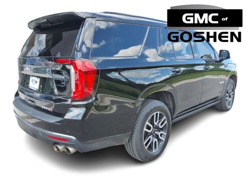 Used 2023 GMC Yukon AT4 w/ AT4 Premium Package AWD/4WD image 9
