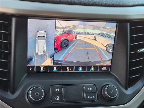 Used 2020 GMC Acadia Denali image 18