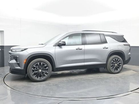 New 2026 Chevrolet Traverse LT FWD image 11