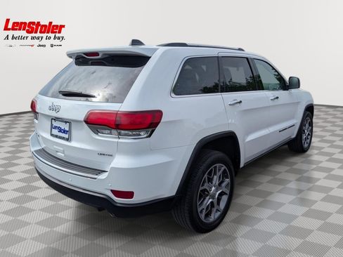 Used 2022 Jeep Grand Cherokee Limited w/ Tech Group AWD/4WD image 5