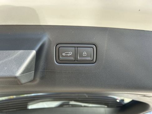 New 2026 Hyundai Santa Fe SE image 18