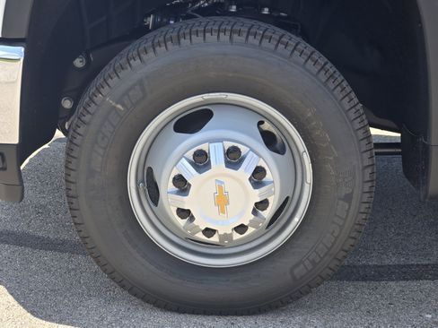 New 2025 Chevrolet Silverado 3500 W/T w/ WT Convenience Package image 8