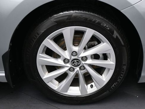 Used 2024 Toyota Camry SE FWD image 30
