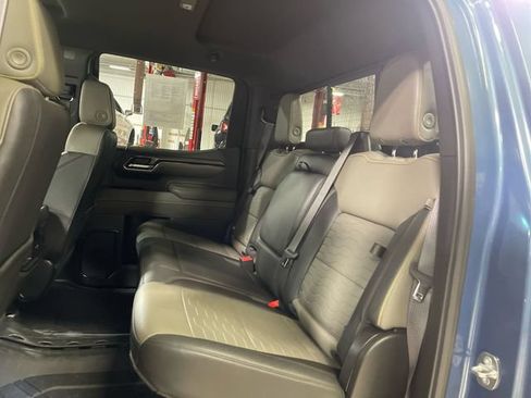 Used 2024 Chevrolet Silverado 1500 ZR2 AWD/4WD image 23