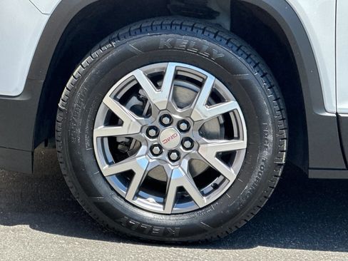 Certified 2020 GMC Acadia SLT AWD/4WD image 28