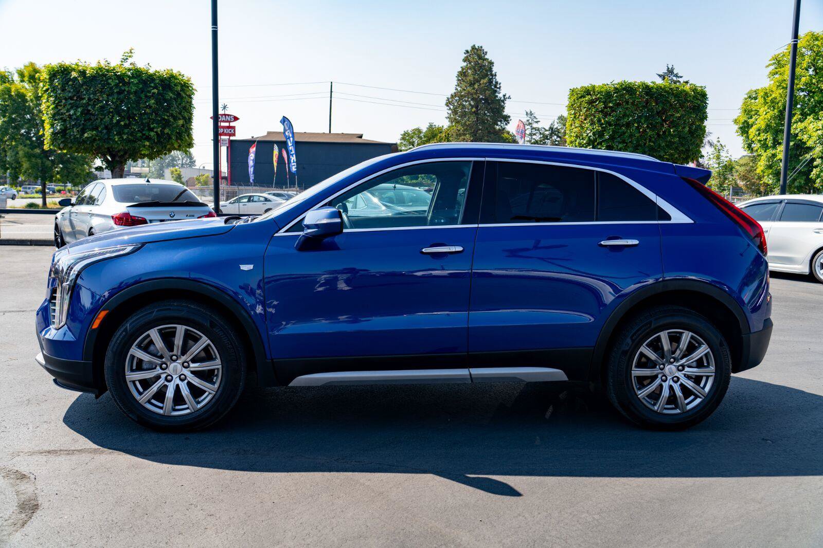 Used 2022 Cadillac XT4 Premium Luxury w/ Safety Alert Package AWD/4WD image 12