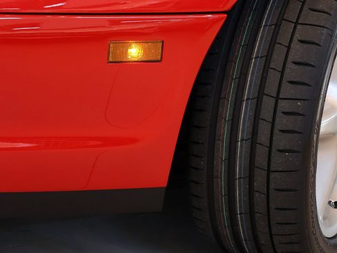 Used 2000 Ferrari 550 Maranello Coupe RWD image 24