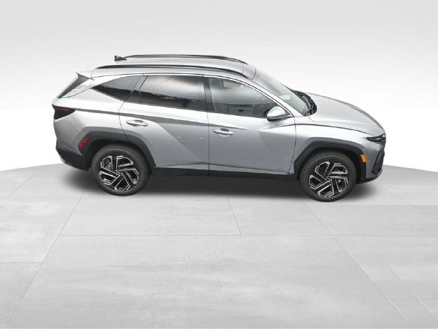 New 2026 Hyundai Tucson Limited AWD/4WD image 32
