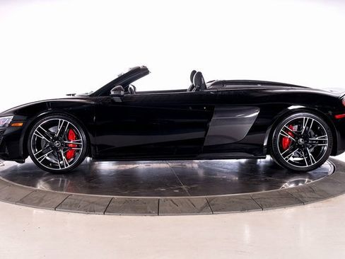 Used 2023 Audi R8 V10 performance image 2