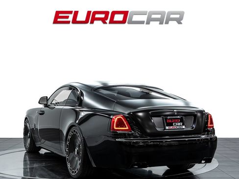 Used 2016 Rolls-Royce Wraith RWD image 3
