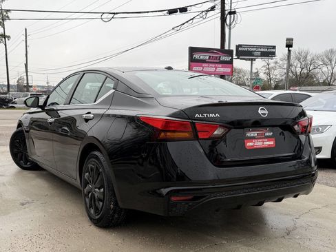 Used 2020 Nissan Altima 2.5 S image 3