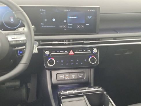 Used 2025 Hyundai Tucson SEL image 18