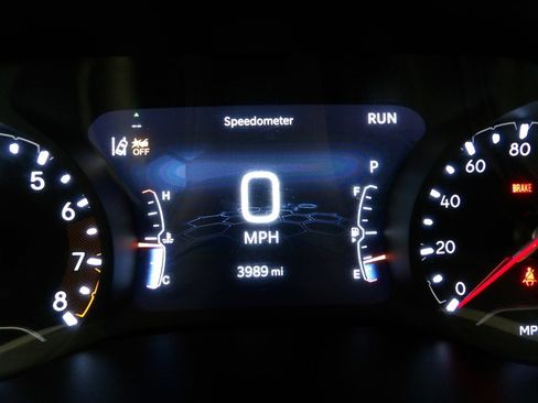 Used 2025 Jeep Compass Limited image 30