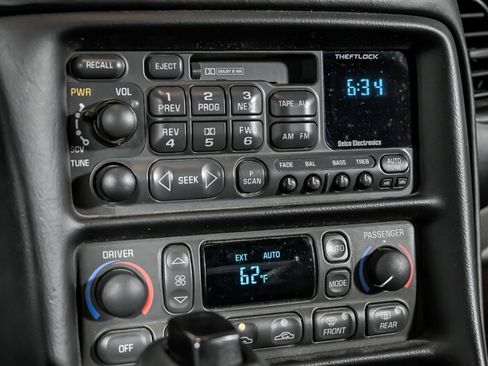 Used 1998 Chevrolet Corvette Convertible image 31