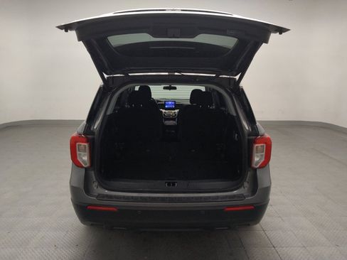Used 2021 Ford Explorer XLT RWD image 29