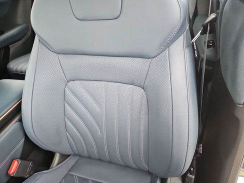 Certified 2024 Nissan Ariya AWD image 15