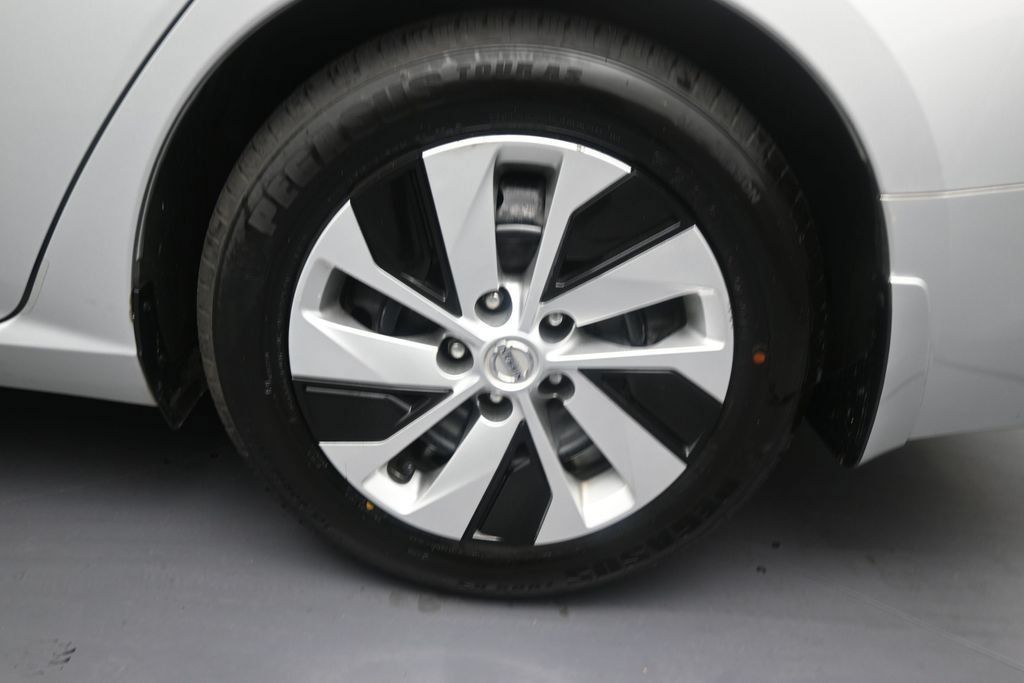 Used 2020 Nissan Altima 2.5 S w/ Driver Assist Package FWD image 10