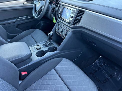 Used 2018 Volkswagen Atlas S image 16