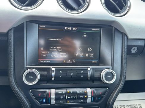 Used 2015 Ford Mustang GT Premium RWD image 25