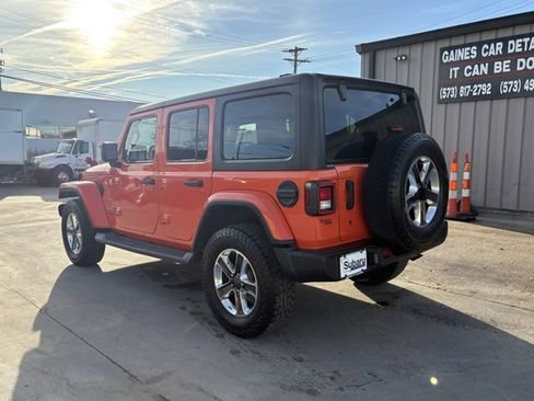 Used 2018 Jeep Wrangler Unlimited Sahara image 5