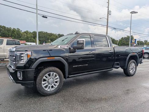 Used 2021 GMC Sierra 3500 Denali w/ Denali Ultimate Package AWD/4WD image 8
