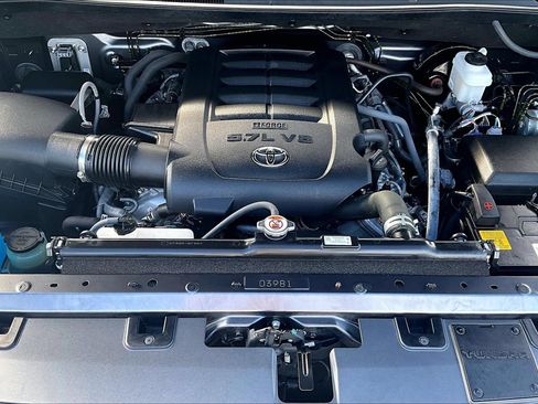 Used 2019 Toyota Tundra SR5 w/ TRD Off Road Package AWD/4WD image 29