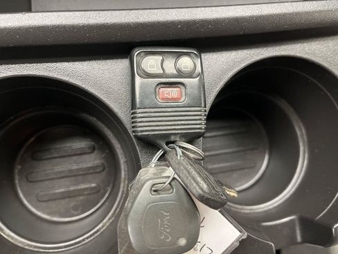 Used 2022 Ford E-350 and Econoline 350 Super Duty w/ Power Windows & Locks Group RWD image 19