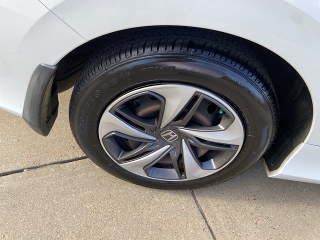 Used 2019 Honda Civic LX image 32