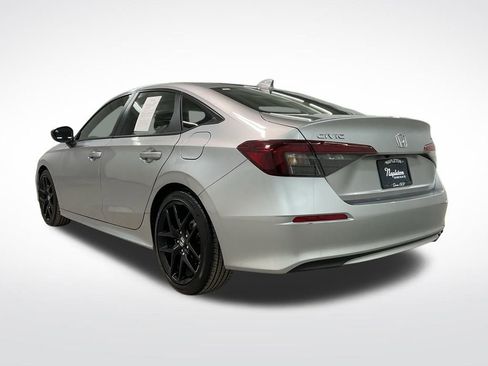 Certified 2022 Honda Civic Sport image 2