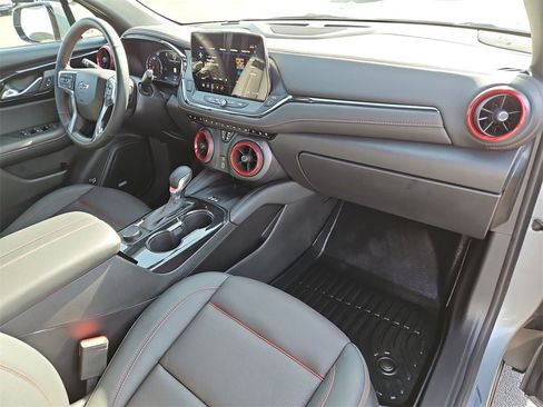 Certified 2024 Chevrolet Blazer RS w/ Enhanced Convenience Package image 29