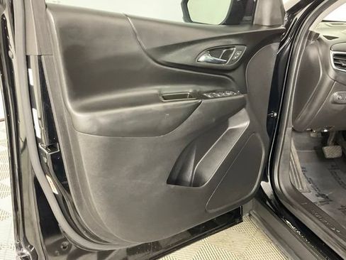 Used 2020 Chevrolet Equinox LT AWD/4WD image 11