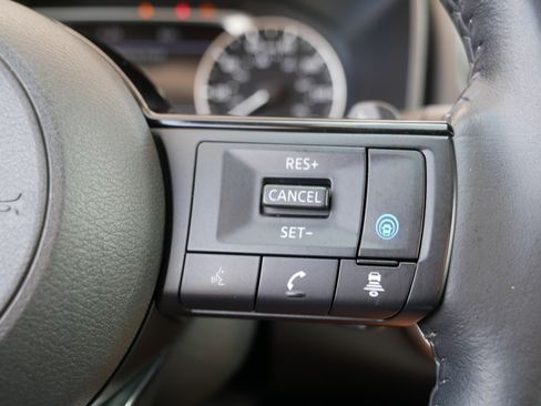 Certified 2023 Nissan Rogue SL w/ SL Premium Package AWD/4WD image 29