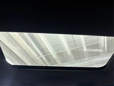 Used 2017 Ford Explorer XLT w/ XLT Technology Feature Bundle image 28