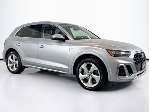 Used 2022 Audi Q5 2.0T Premium Plus w/ Premium Plus Package AWD/4WD image 3